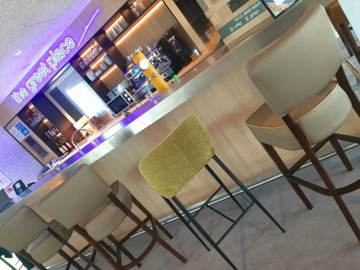 Greet Hotel Castets Coeur Des Landes Экстерьер фото