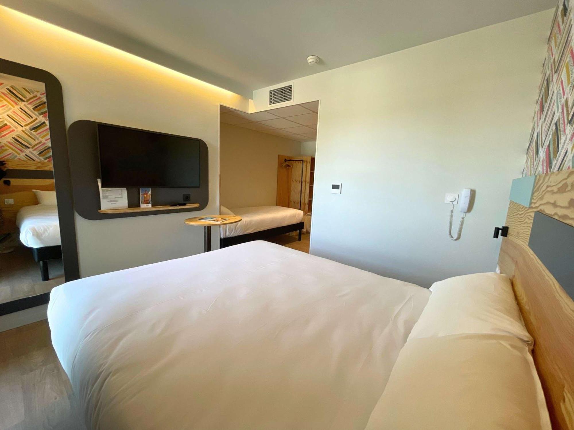 Greet Hotel Castets Coeur Des Landes Экстерьер фото